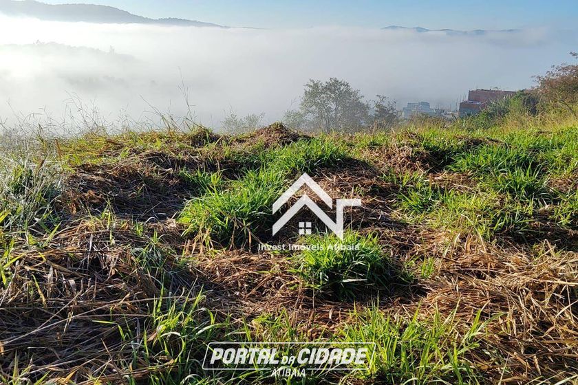Terreno &agrave; venda - 200m&sup2; - Cachoeirinha