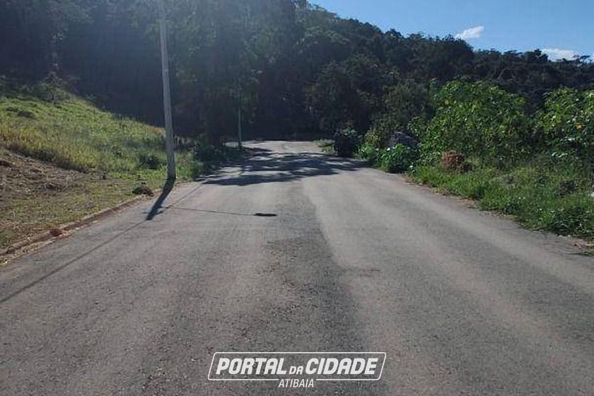 Terreno &agrave; venda - 450m&sup2; - Atibaia Belvedere