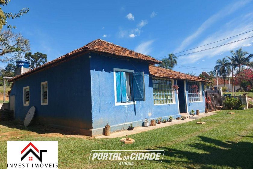 Casa &agrave; venda - 300m&sup2; - Vit&oacute;ria R&eacute;gia