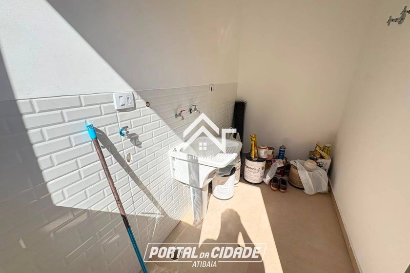 Casa &agrave; venda - 153m&sup2; - Jardim Jaragu&aacute;