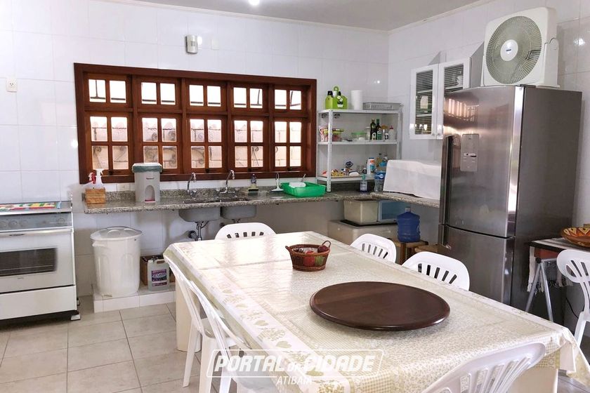 Casa &agrave; venda - 250m&sup2; - VILA ESPERIA OU GIGLIO