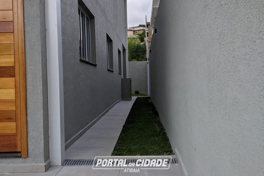 Casa &agrave; venda - 130m&sup2; - JARDIM MARISTELA