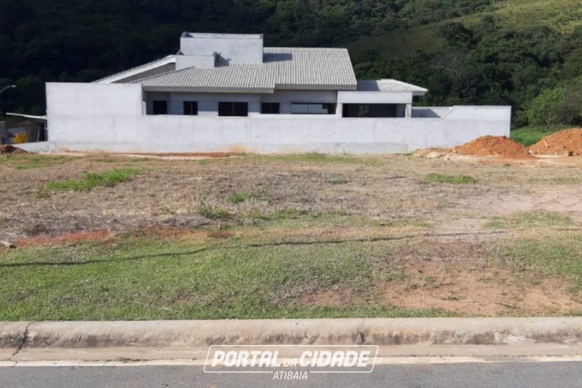 Terreno &agrave; venda - 607m&sup2; - Residencial Granville