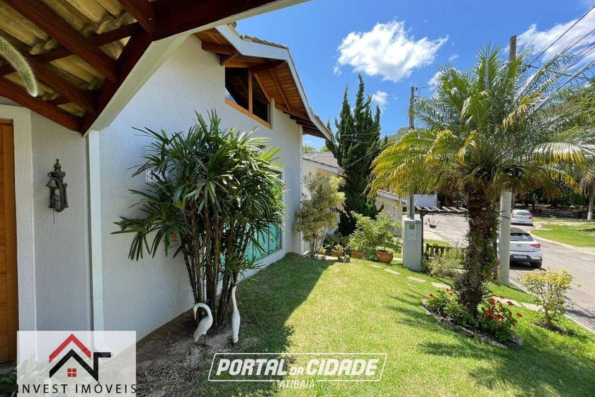Casa &agrave; venda - 200m&sup2; - Condom&iacute;nio Residencial Pedra Grande