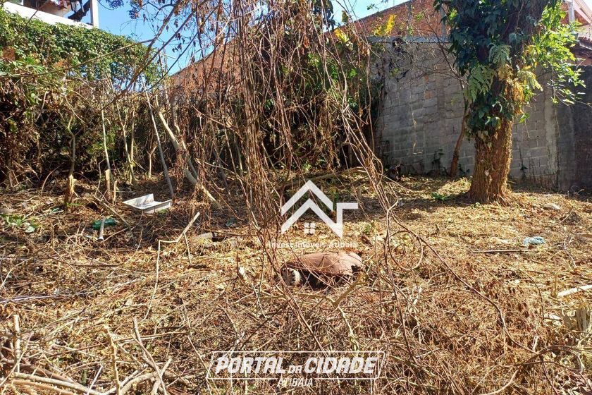 Terreno &agrave; venda - 331m&sup2; - Parque Fern&atilde;o Dias