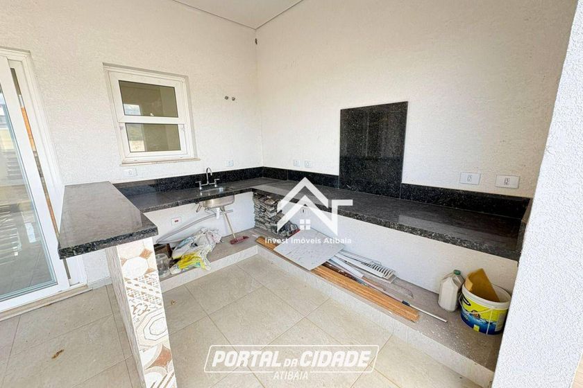 Casa &agrave; venda - 290m&sup2; - Jardim do Lago