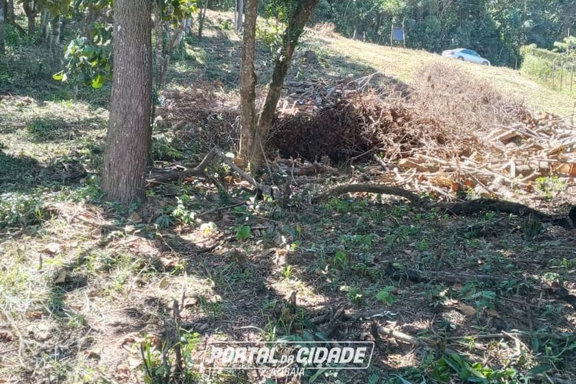 Terreno &agrave; venda - 2995m&sup2; - proximo de referencia lago azul