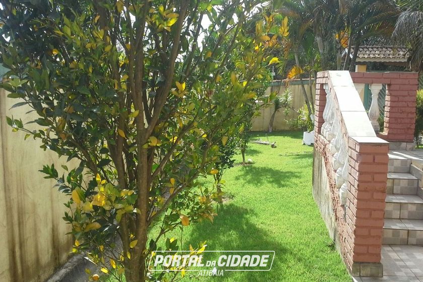 Ch&aacute;cara &agrave; venda - 150m&sup2; - Jardim Maracan&atilde;