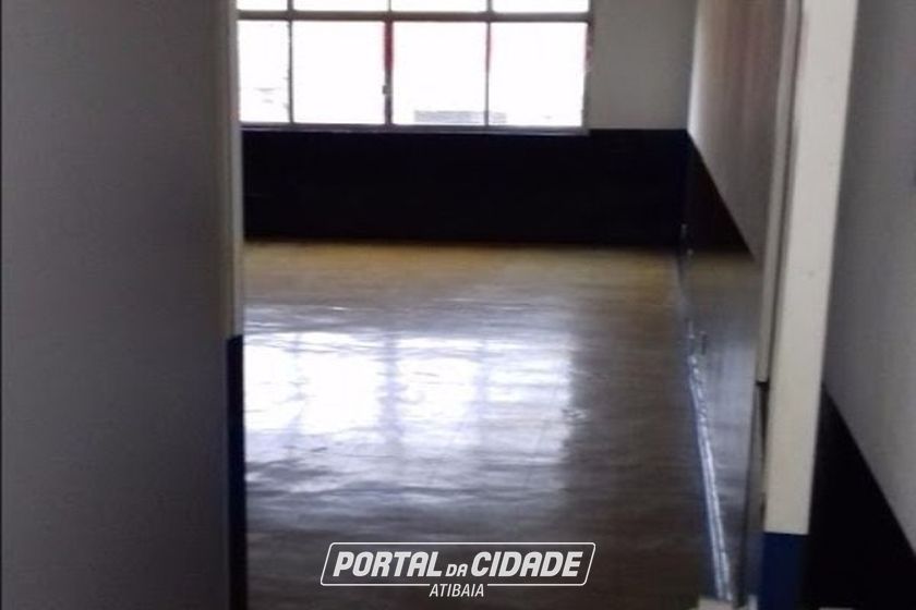 Sala Comercial para alugar - 76m&sup2; - CENTRO