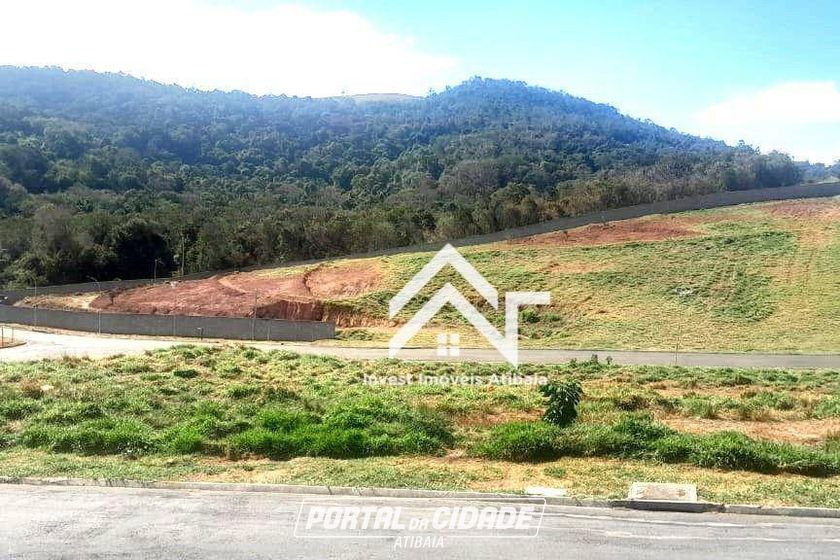 Terreno &agrave; venda - 300m&sup2; - Condom&iacute;nio Portal Lamis