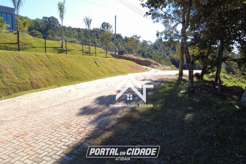 Casa &agrave; venda - 1422m&sup2; - Pinheirinho