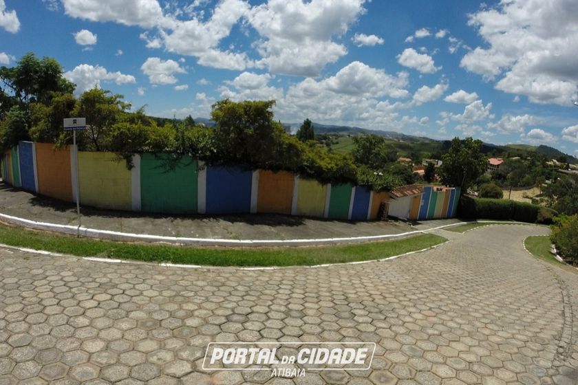 Casa &agrave; venda - 250m&sup2; - Condominio Portal dos Nobres