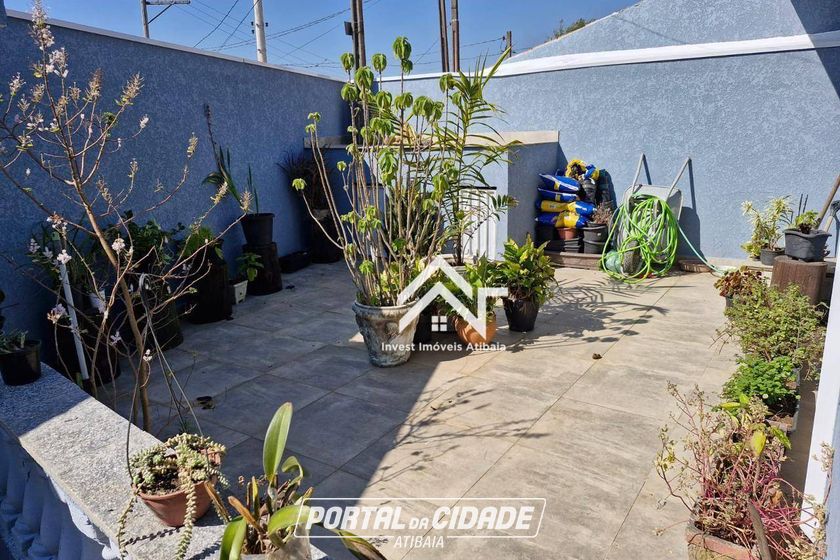 Casa &agrave; venda - 205m&sup2; - Terra Preta