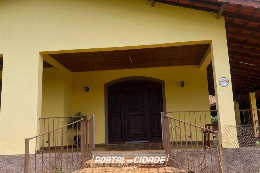 Casa &agrave; venda - 950m&sup2; - Tanque