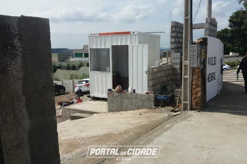 Terreno &agrave; venda - 852m&sup2; - CENTRO