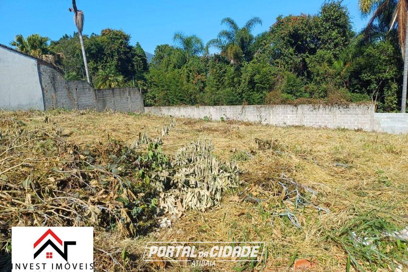 Terreno &agrave; venda - 720m&sup2; - Vila Petr&oacute;polis