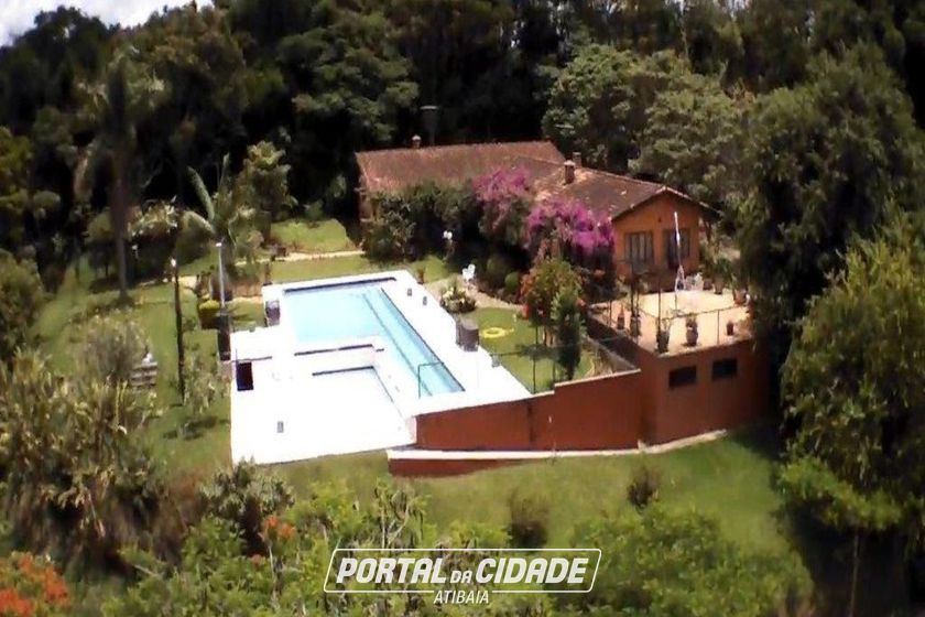 S&iacute;tio &agrave; venda - 810m&sup2; - Jardim Maracan&atilde;