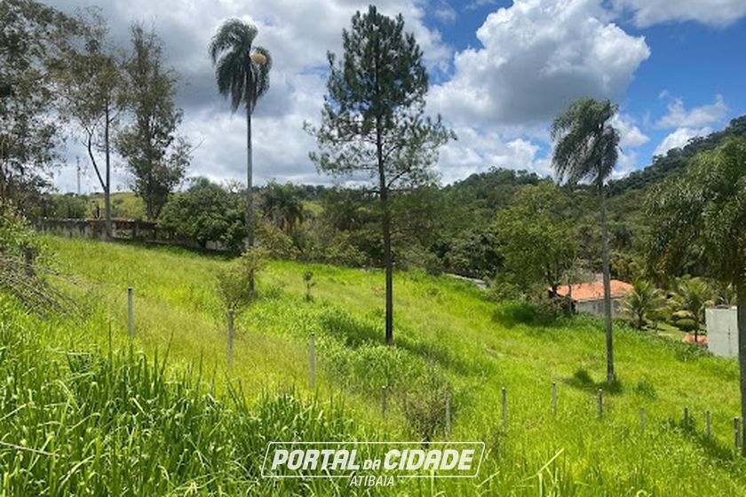 Terreno &agrave; venda - 2587m&sup2; - Port&atilde;o