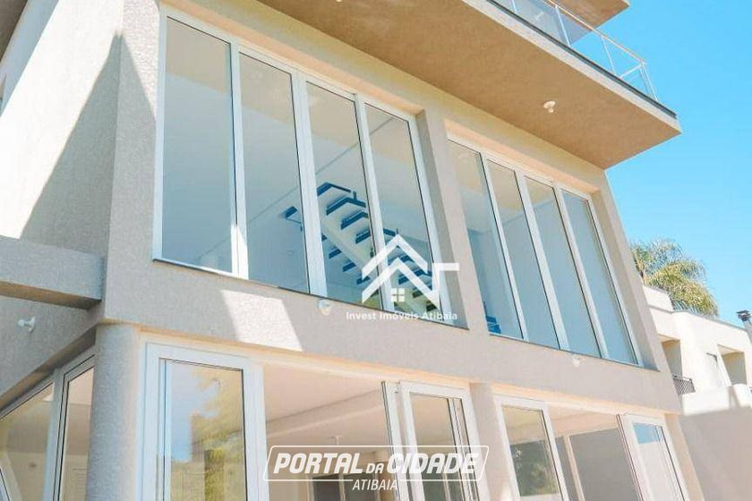 Casa &agrave; venda - 282m&sup2; - Vila Gard&ecirc;nia