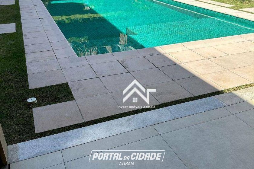Casa &agrave; venda - 730m&sup2; - Condominio Porto Atibaia