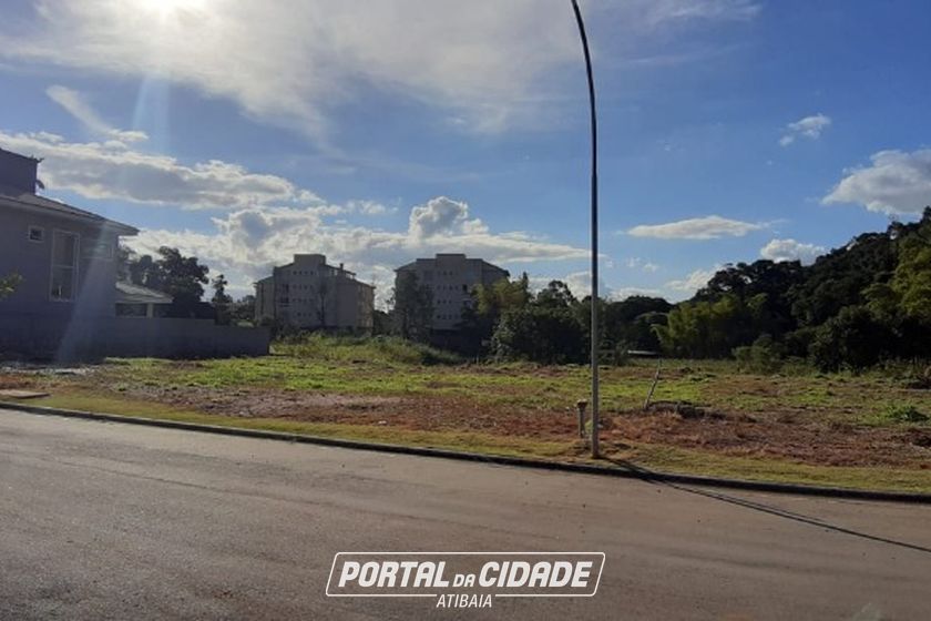 Terreno &agrave; venda - 682m&sup2; - RESIDENCIAL GRANVILLE
