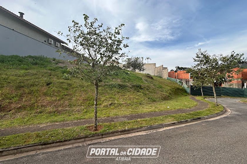 Terreno &agrave; venda - 793m&sup2; - Condom&iacute;nio Itapor&atilde;