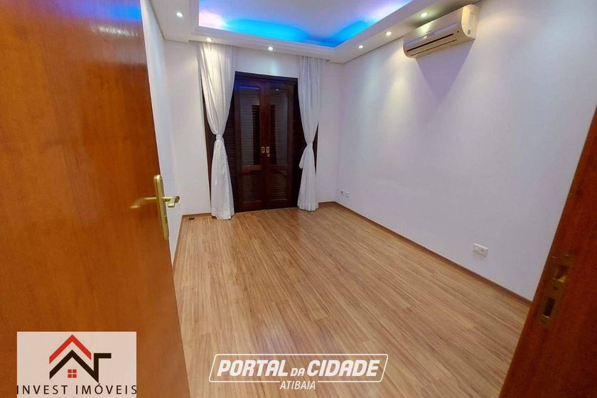 Casa &agrave; venda - 321m&sup2; - Jardim Jaragu&aacute;