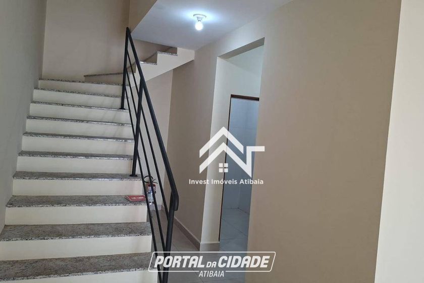 Sal&atilde;o Comercial para alugar - 86m&sup2; - Centro