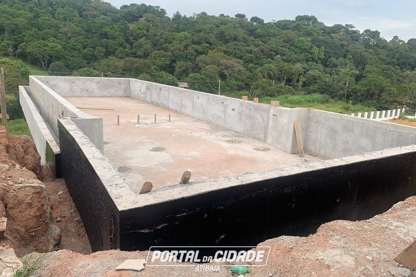 Terreno &agrave; venda - 300m&sup2; - LARANJA AZEDA