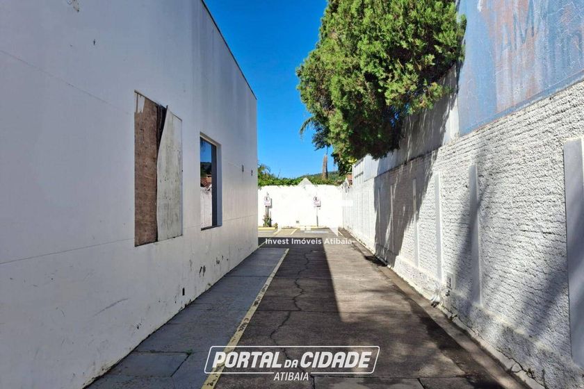 Sal&atilde;o Comercial para alugar - 369m&sup2; - Vila Esperia ou Giglio