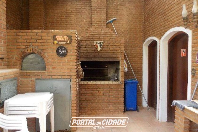 Ch&aacute;cara &agrave; venda - 650m&sup2; - Jardim Maracan&atilde;
