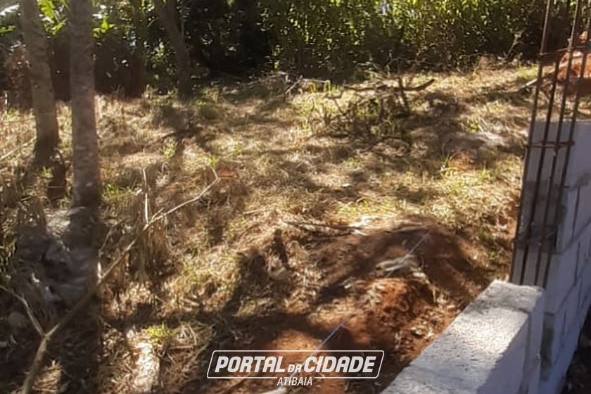 Terreno &agrave; venda - 1000m&sup2; - EST&Acirc;NCIA SANTA MARIA DO LARANJAL
