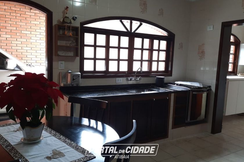 Sobrado &agrave; venda - 791m&sup2; - ALVIN&Oacute;POLIS