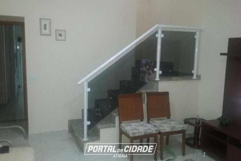 Casa &agrave; venda - 225m&sup2; - Jardim do Lago