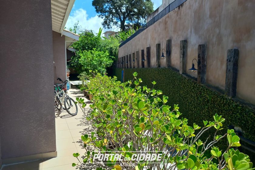 Casa &agrave; venda - CONDOM&Iacute;NIO PARQUE DAS GAR&Ccedil;AS I