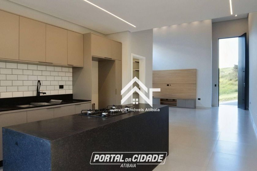 Casa &agrave; venda - 180m&sup2; - Condom&iacute;nio Portal Lamis