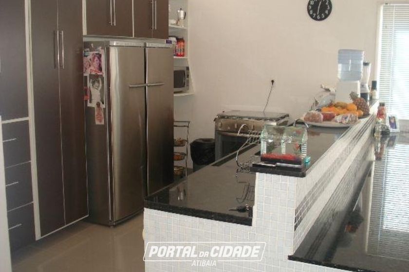 Casa &agrave; venda - 1000m&sup2; - Itapetinga