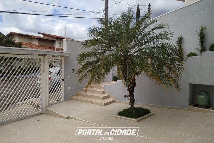 Casa &agrave; venda - 630m&sup2; - NOVA GARD&Ecirc;NIA