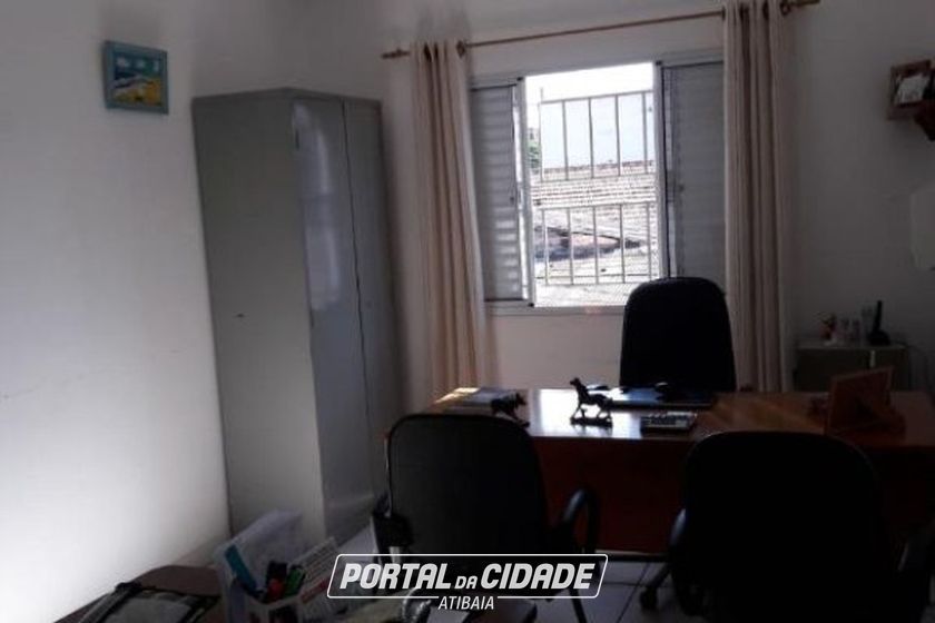 Sobrado &agrave; venda - 150m&sup2; - CENTRO