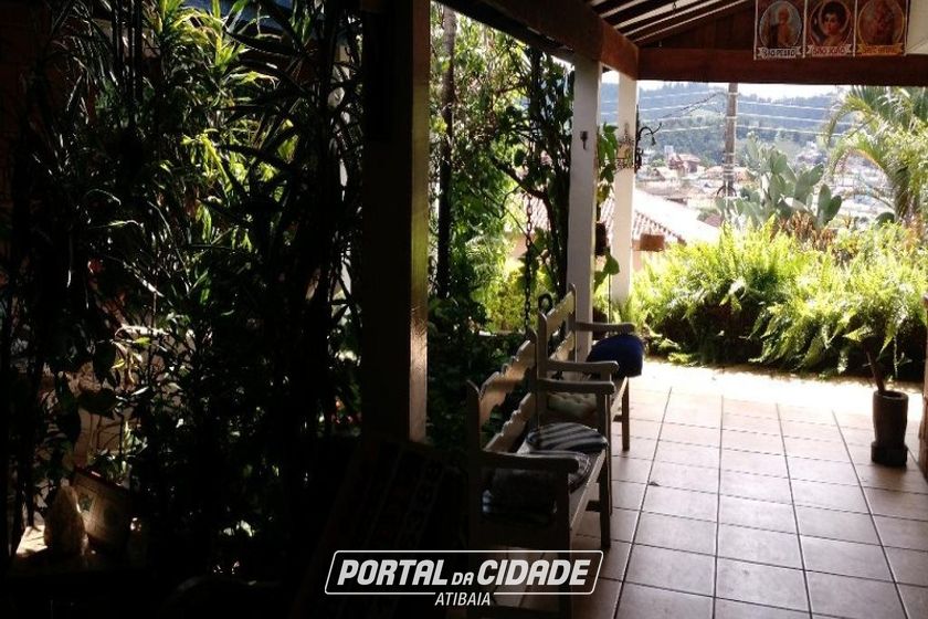 Casa &agrave; venda - 625m&sup2; - JARDIM SHANGRI-L&Aacute;