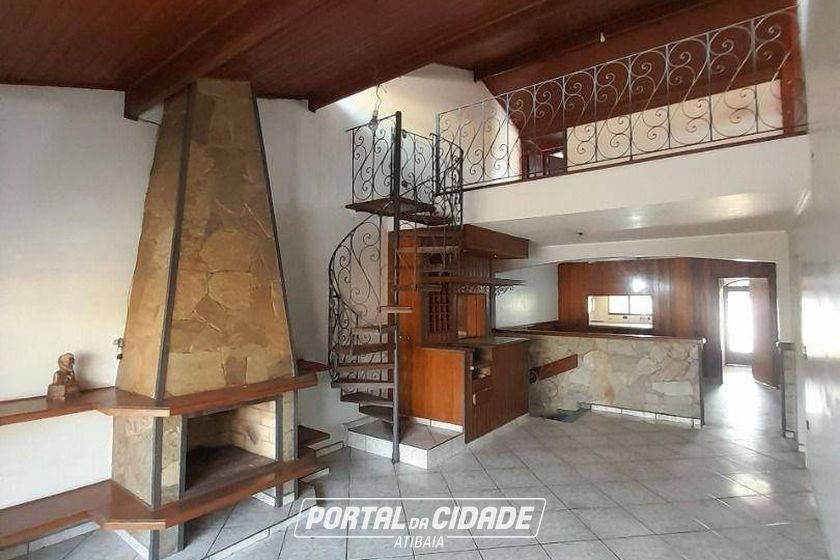 Casa &agrave; venda - 300m&sup2; - Alvin&oacute;polis