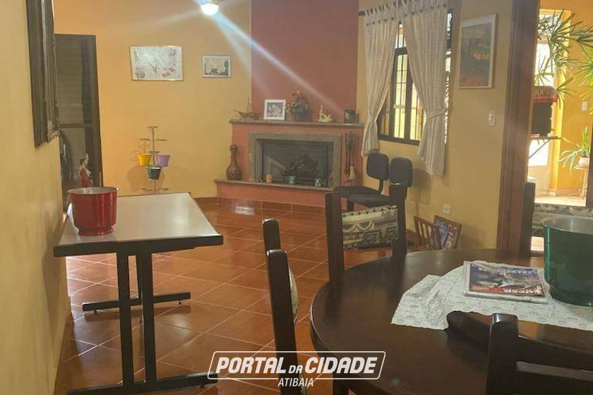 Ch&aacute;cara &agrave; venda - 1416m&sup2; - Terra Preta