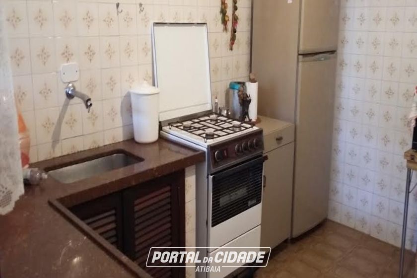 Ch&aacute;cara &agrave; venda - 2160m&sup2; - Jardim dos Pinheiros