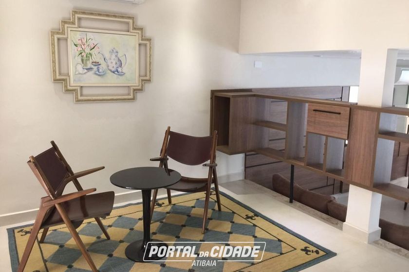 Casa &agrave; venda - 350m&sup2; - Jardim Eneide