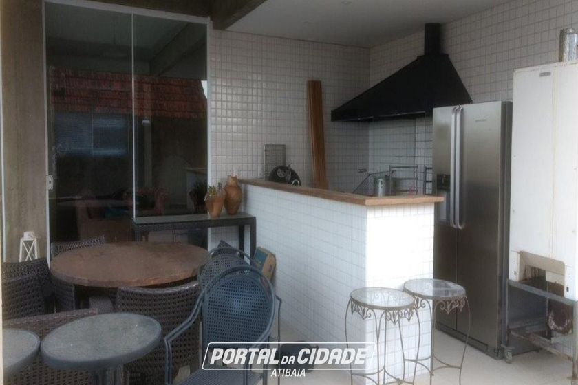 Casa &agrave; venda - 290m&sup2; - Condom&iacute;nio Portal dos Nobres