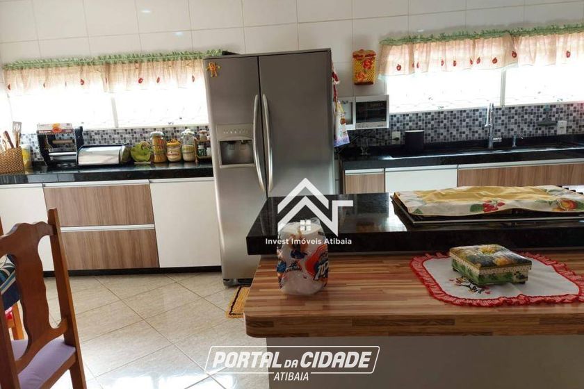 Casa &agrave; venda - 400m&sup2; - Vila Giglio