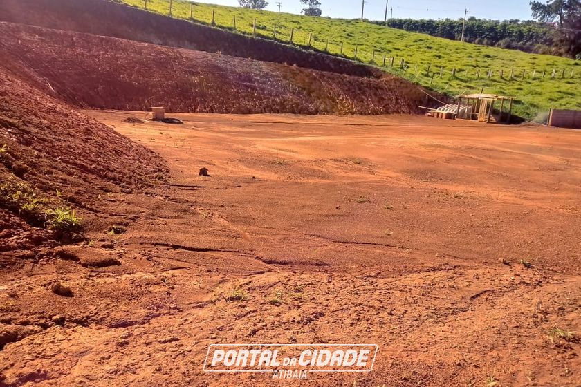 Terreno &agrave; venda - 18000m&sup2; - Bairro do Ribeir&atilde;o