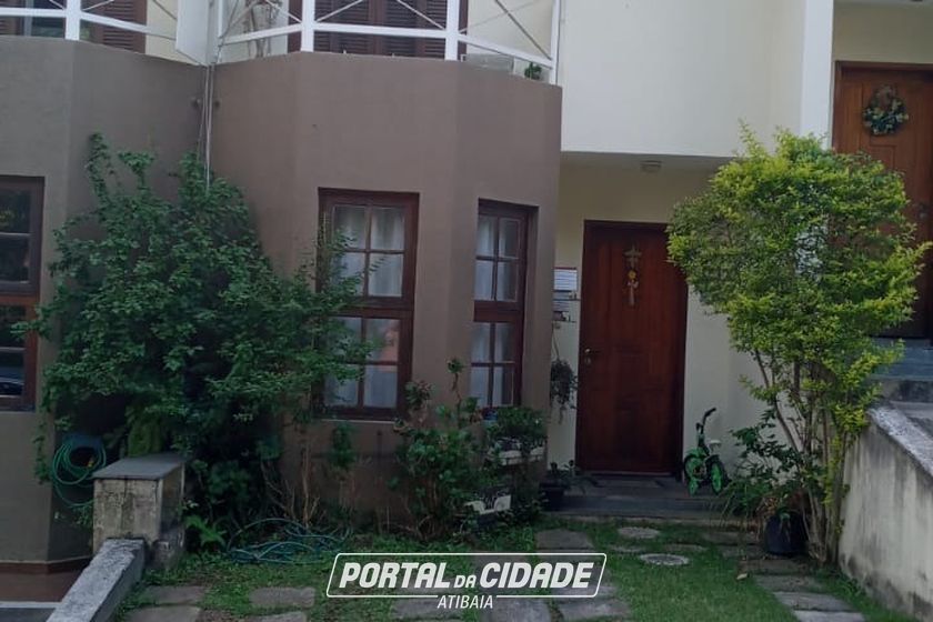 Sobrado &agrave; venda - VILA IRM&Atilde;OS ARNONI