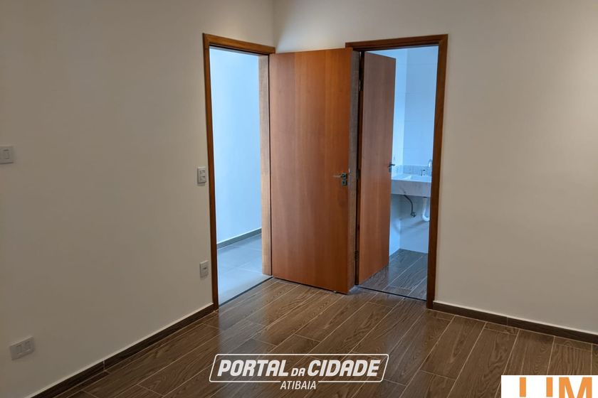 Casa &agrave; venda - 130m&sup2; - JARDIM MARISTELA