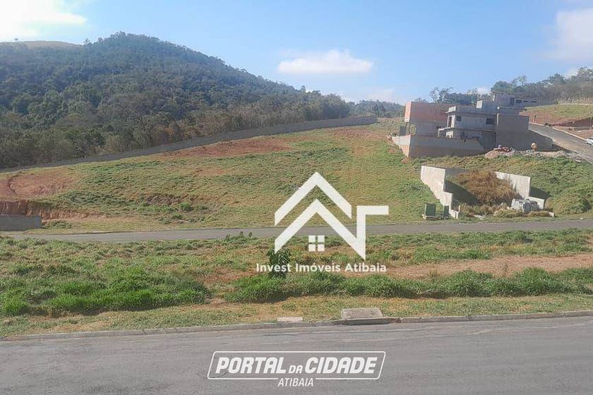 Terreno &agrave; venda - 300m&sup2; - Condom&iacute;nio Portal Lamis